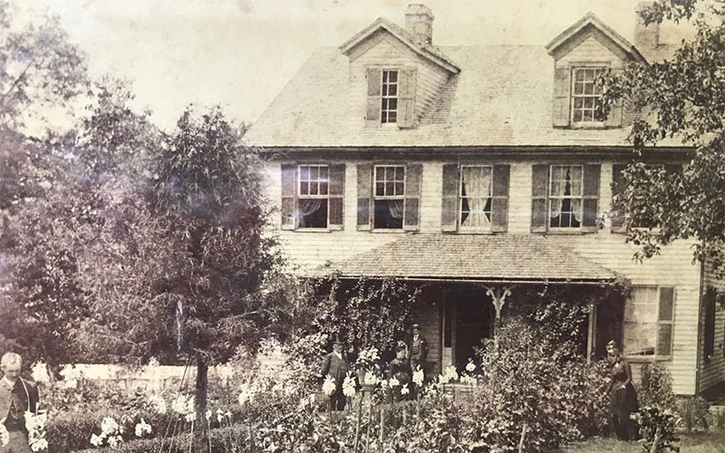 Historical Photo of the Hunt House